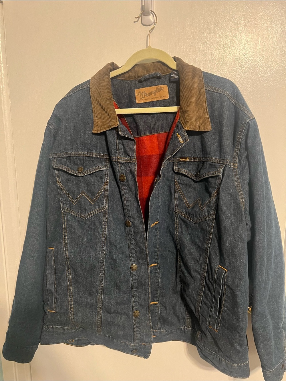 Vintage Wrangler Men's Blue Denim Jacket with Corduroy Collar Flannel lining